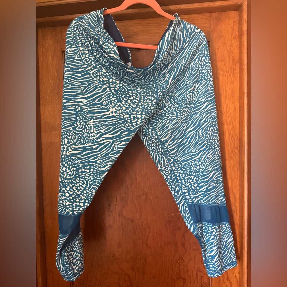Tommy Hilfiger Blue and White Patterned Leggings